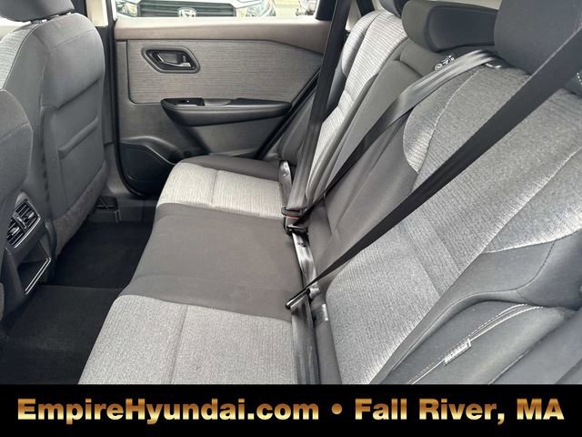 Used 2021 Nissan Rogue S image 14