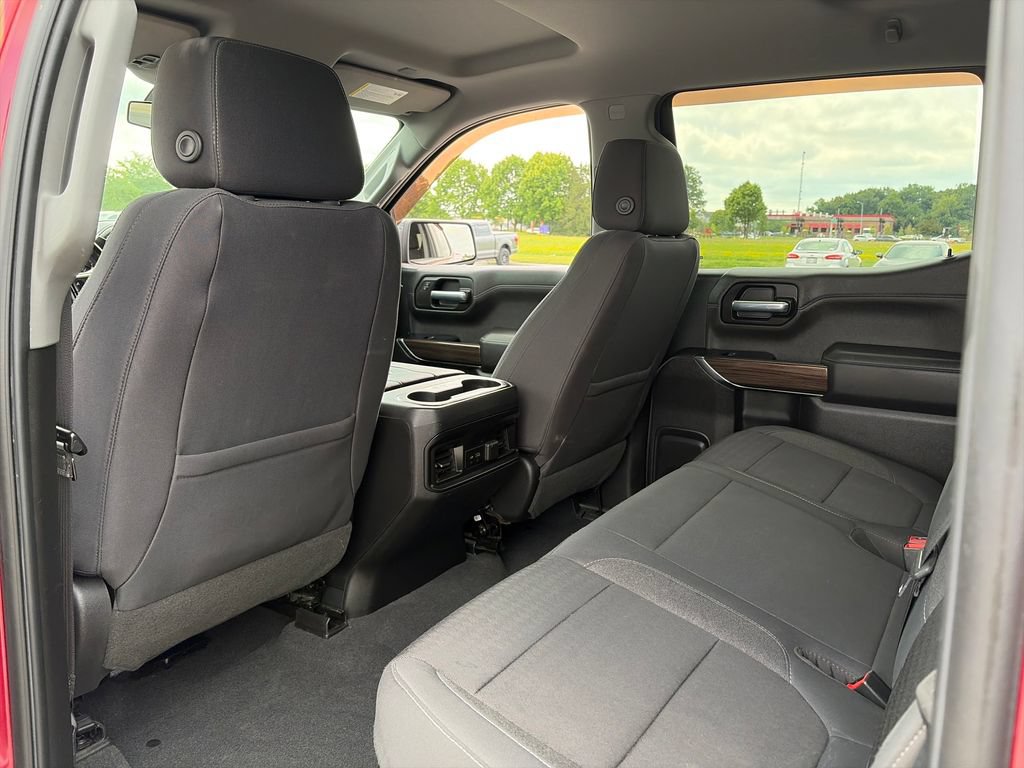 Used 2019 Chevrolet Silverado 1500 RST AWD/4WD image 28