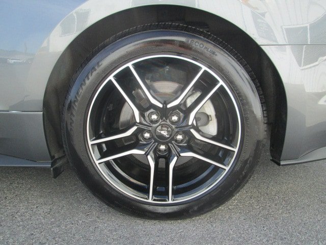 Used 2023 Ford Mustang Premium RWD image 7
