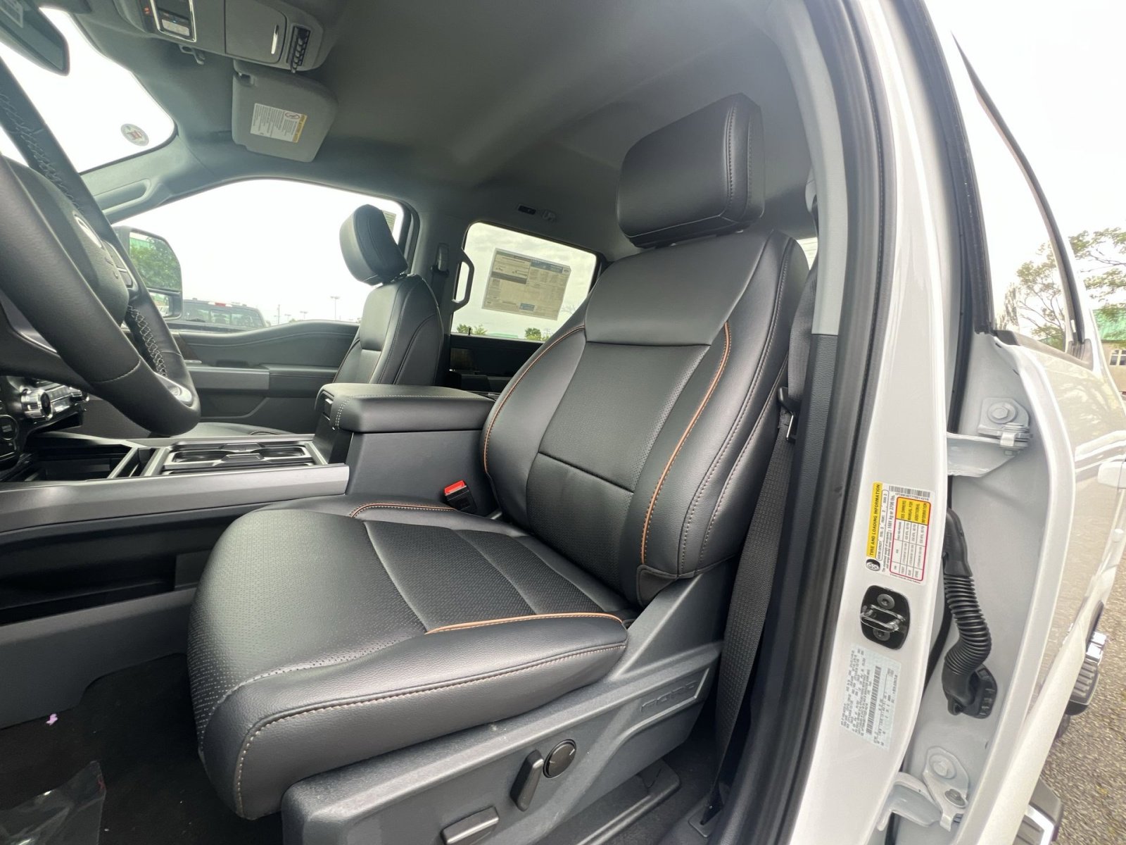 New 2026 Ford F350 Lariat AWD/4WD image 21