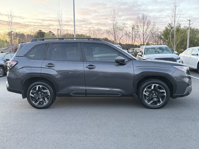 Used 2025 Subaru Forester Limited image 2
