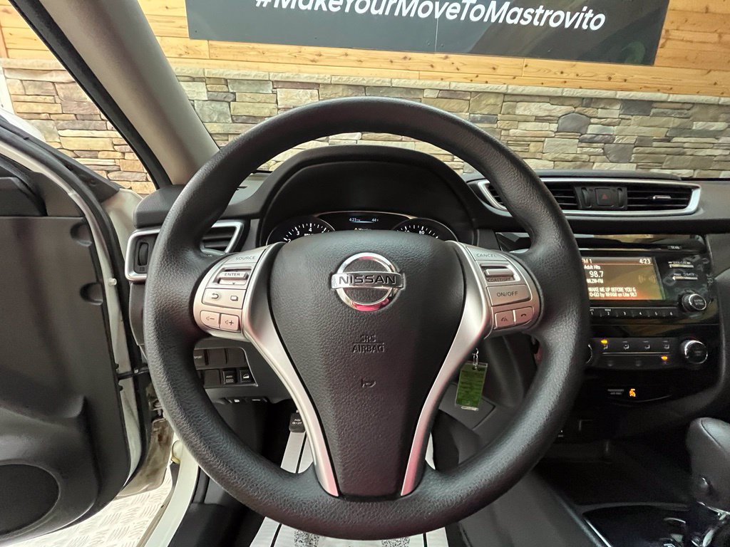 Used 2016 Nissan Rogue S AWD/4WD image 45
