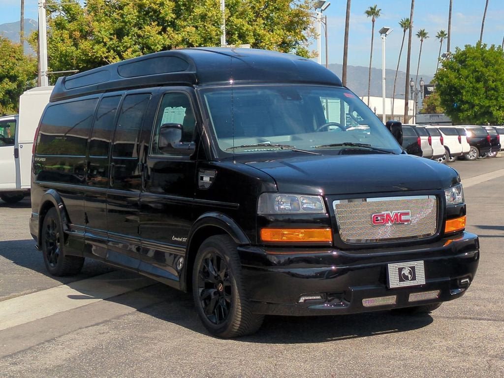 New 2025 GMC Savana 2500 Extended w/ Driver Convenience Package RWD image 9