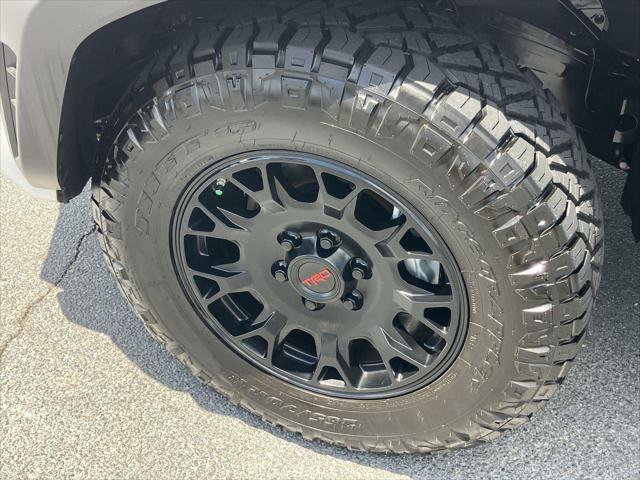 Certified 2026 Toyota 4Runner TRD Off-Road Premium AWD/4WD image 9