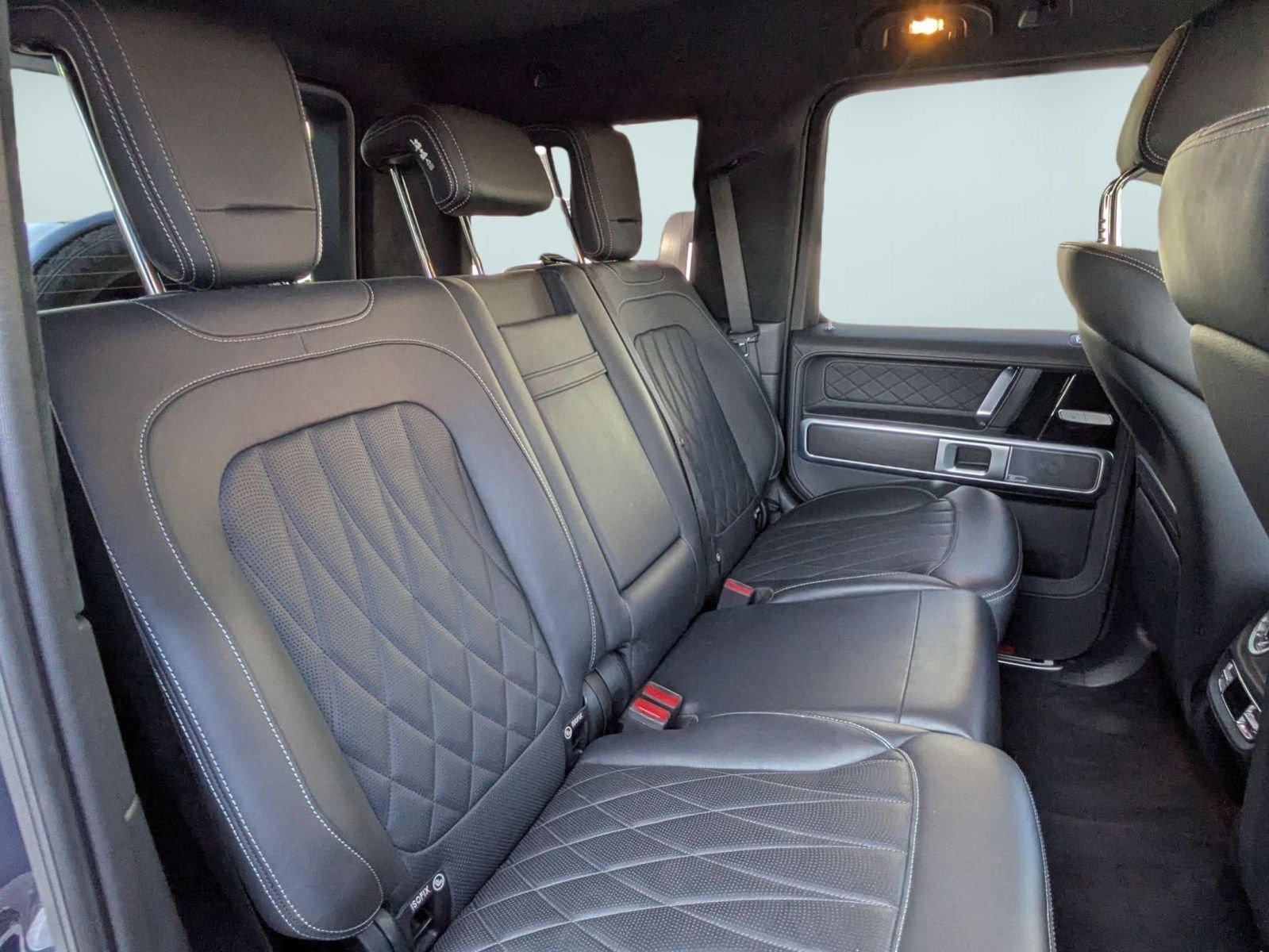 Used 2025 Mercedes-Benz G 550 image 29
