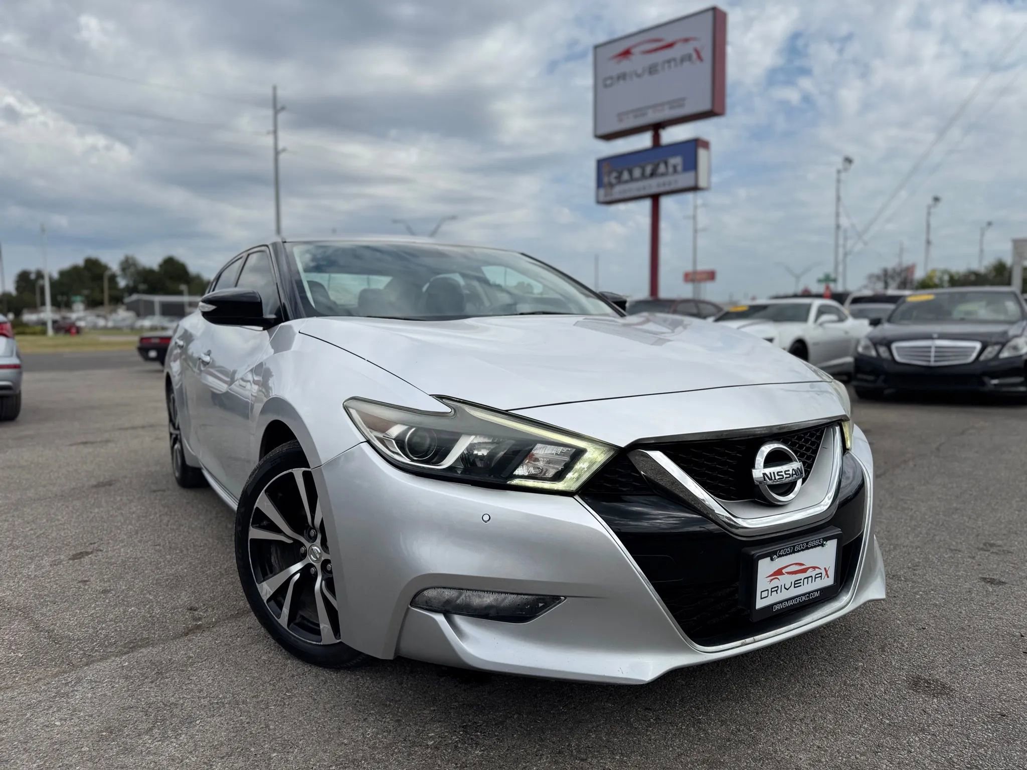 Used 2018 Nissan Maxima 3.5 SV image 1