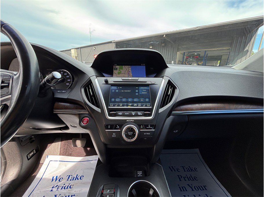 Used 2020 Acura MDX w/ Technology Package AWD/4WD image 11
