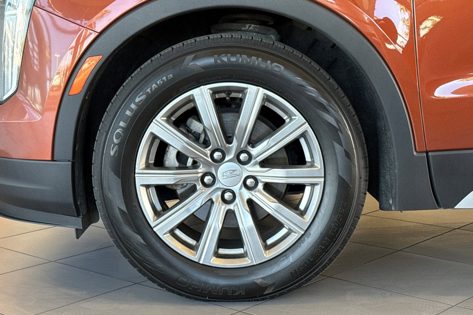 Used 2019 Cadillac XT4 Premium Luxury image 24