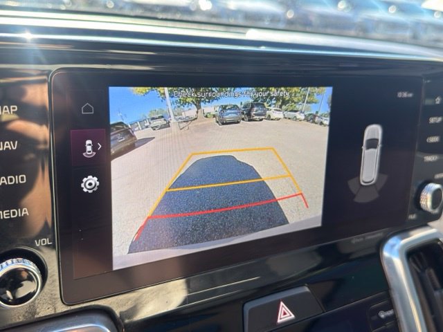Certified 2023 Kia Sorento SX FWD image 42