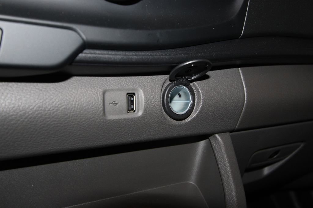 Used 2024 Ford Transit 150 Low Roof image 18