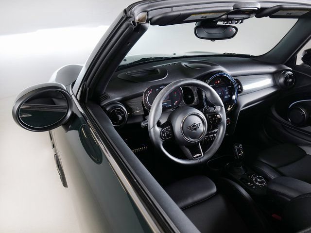 Used 2022 MINI Cooper John Cooper Works w/ Driver Assistance Package FWD image 25