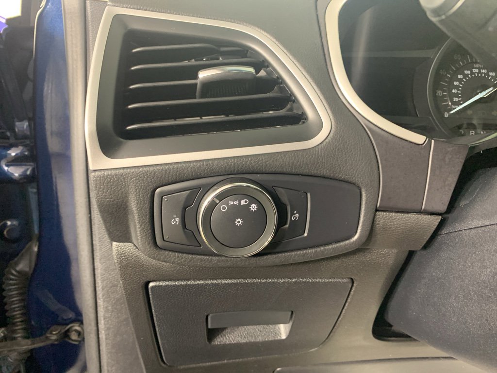 Used 2017 Ford Edge SEL w/ Equipment Group 201A image 17