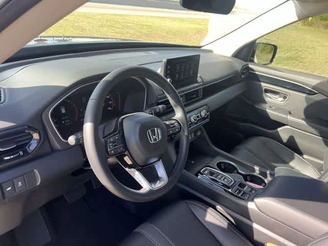Certified 2025 Honda Pilot Touring image 15