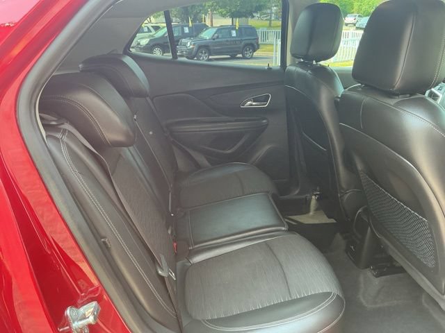 Used 2015 Buick Encore Convenience AWD/4WD image 32