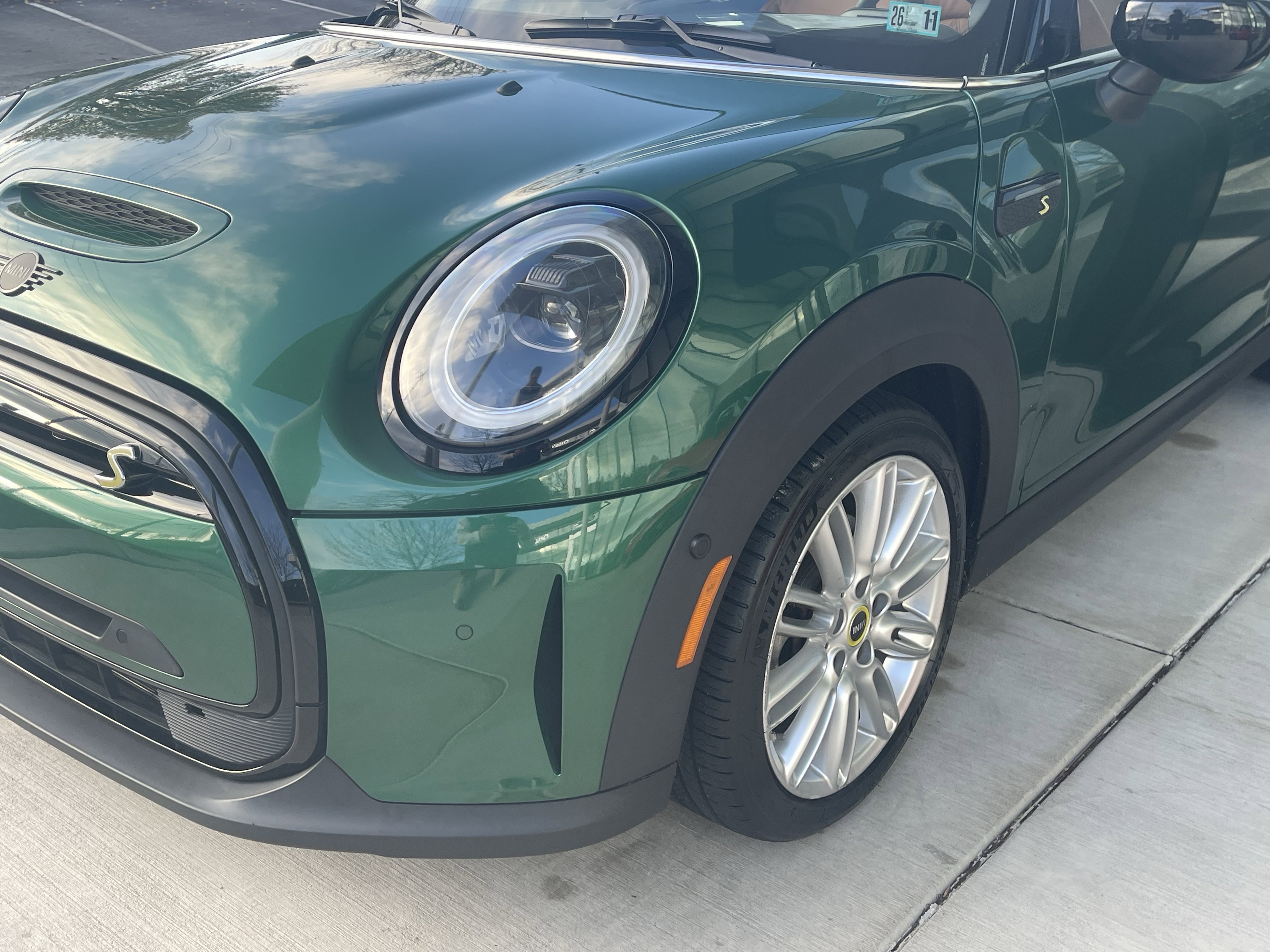 Used 2023 MINI Cooper SE image 4