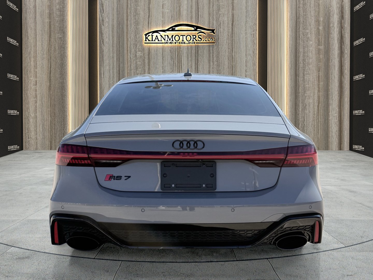 Used 2023 Audi RS 7 Sportback AWD/4WD image 15