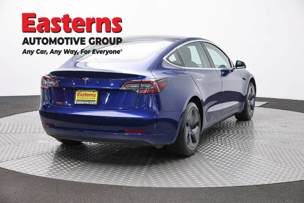 Used 2019 Tesla Model 3 Standard Range RWD image 5