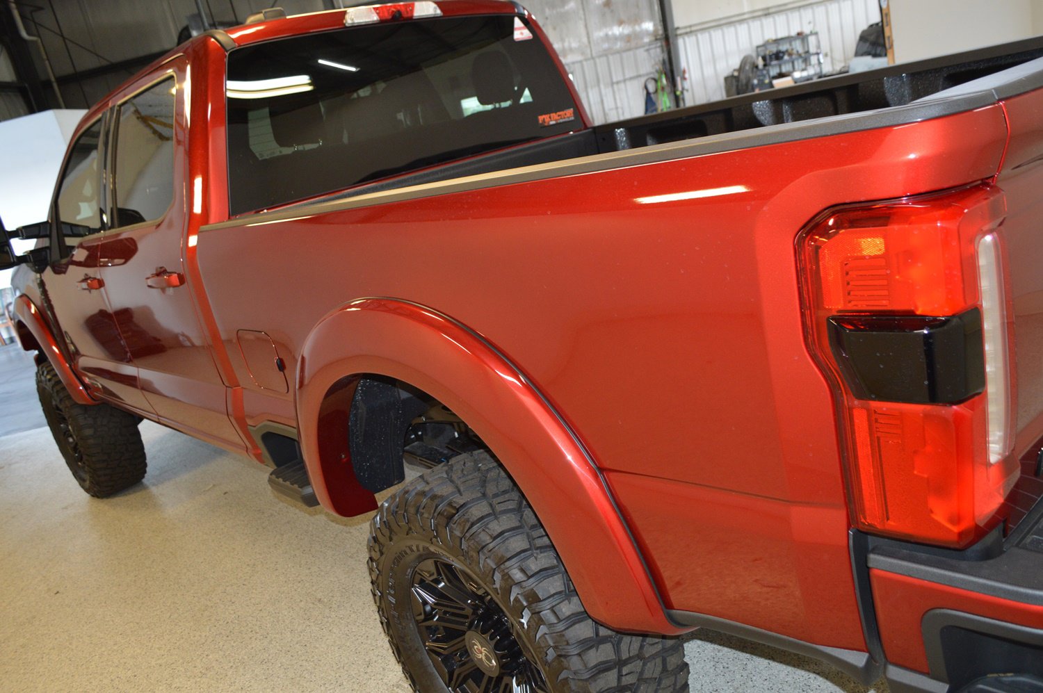 New 2025 Ford F250 XLT w/ Black Appearance Package image 5