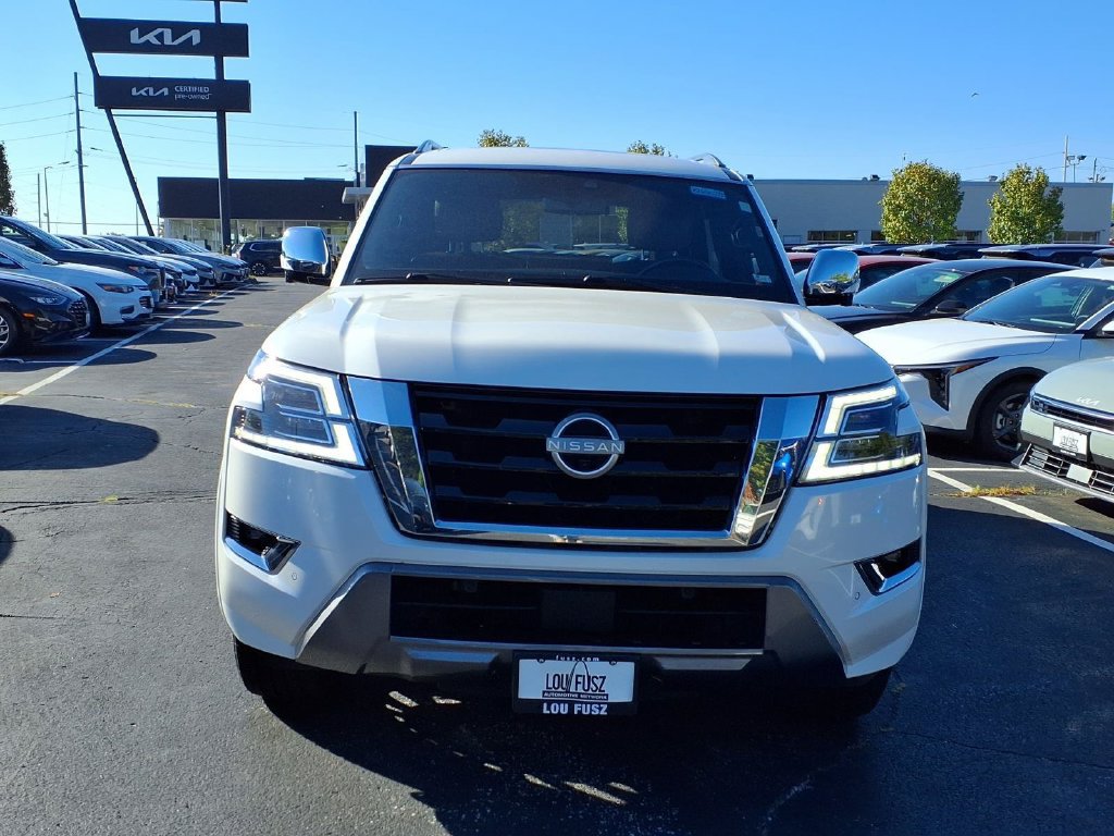 Used 2023 Nissan Armada Platinum w/ Captain's Chairs Package AWD/4WD image 34