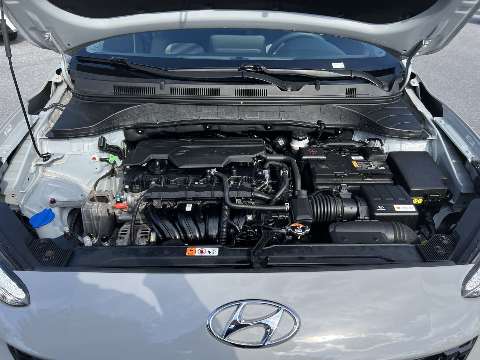 Used 2023 Hyundai Kona SE AWD/4WD image 25