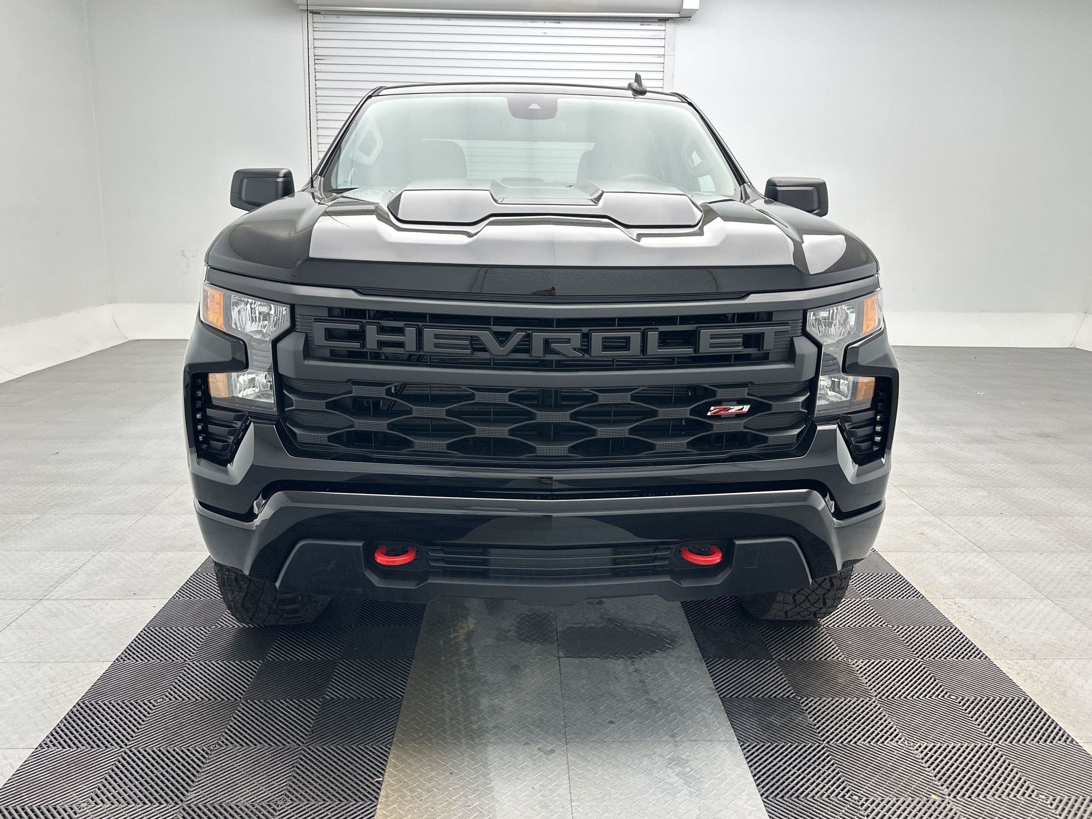 New 2026 Chevrolet Silverado 1500 Custom Trail Boss w/ LPO, Dark Essentials Package AWD/4WD image 6