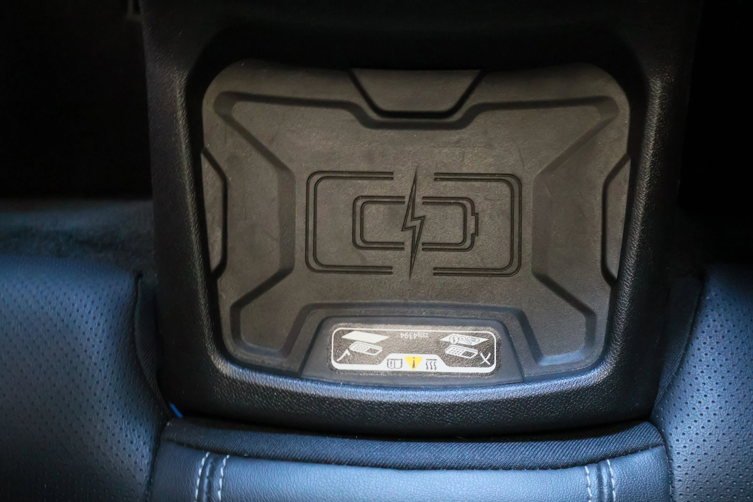 Used 2016 Chevrolet Camaro SS image 35