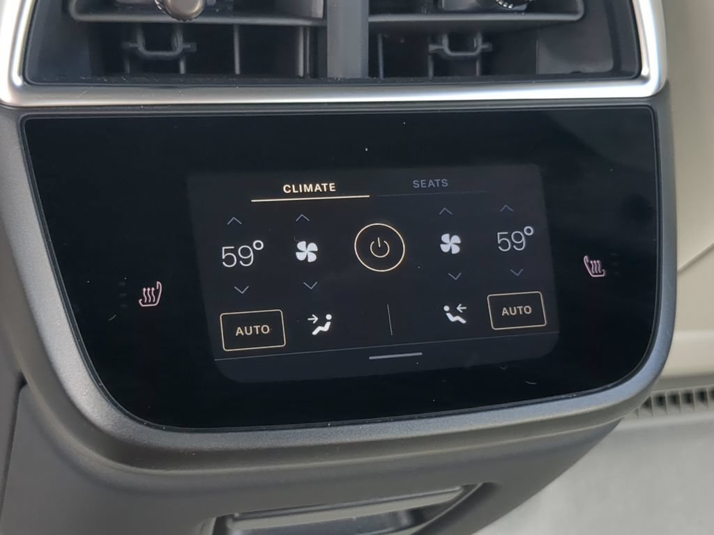Used 2025 Lucid Air Touring AWD/4WD image 17