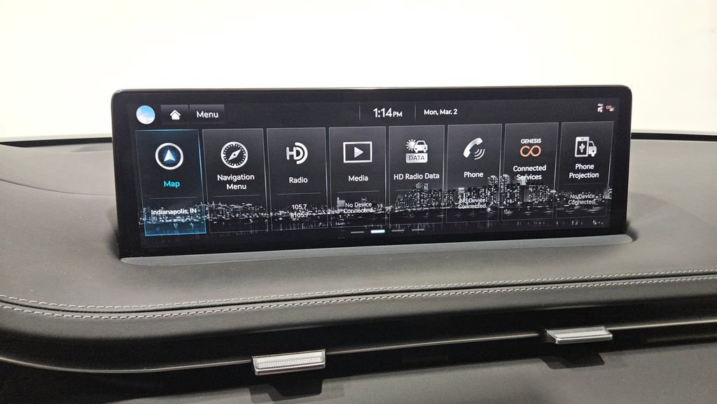 Used 2025 Genesis GV70 3.5T Sport w/ Sport Advanced Package image 39