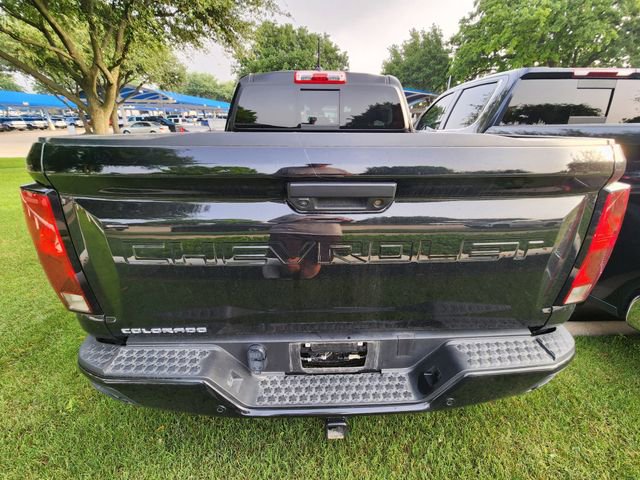 Used 2025 Chevrolet Colorado Trail Boss AWD/4WD image 5