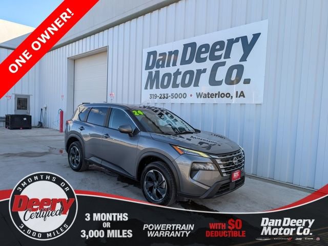 Used 2024 Nissan Rogue SV image 1
