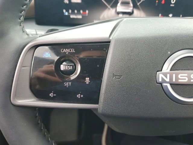 Certified 2025 Nissan Murano Platinum w/ Cargo Package AWD/4WD image 42
