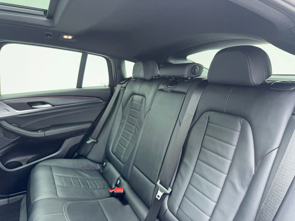 Used 2023 BMW X4 xDrive30i w/ M Sport Package image 41