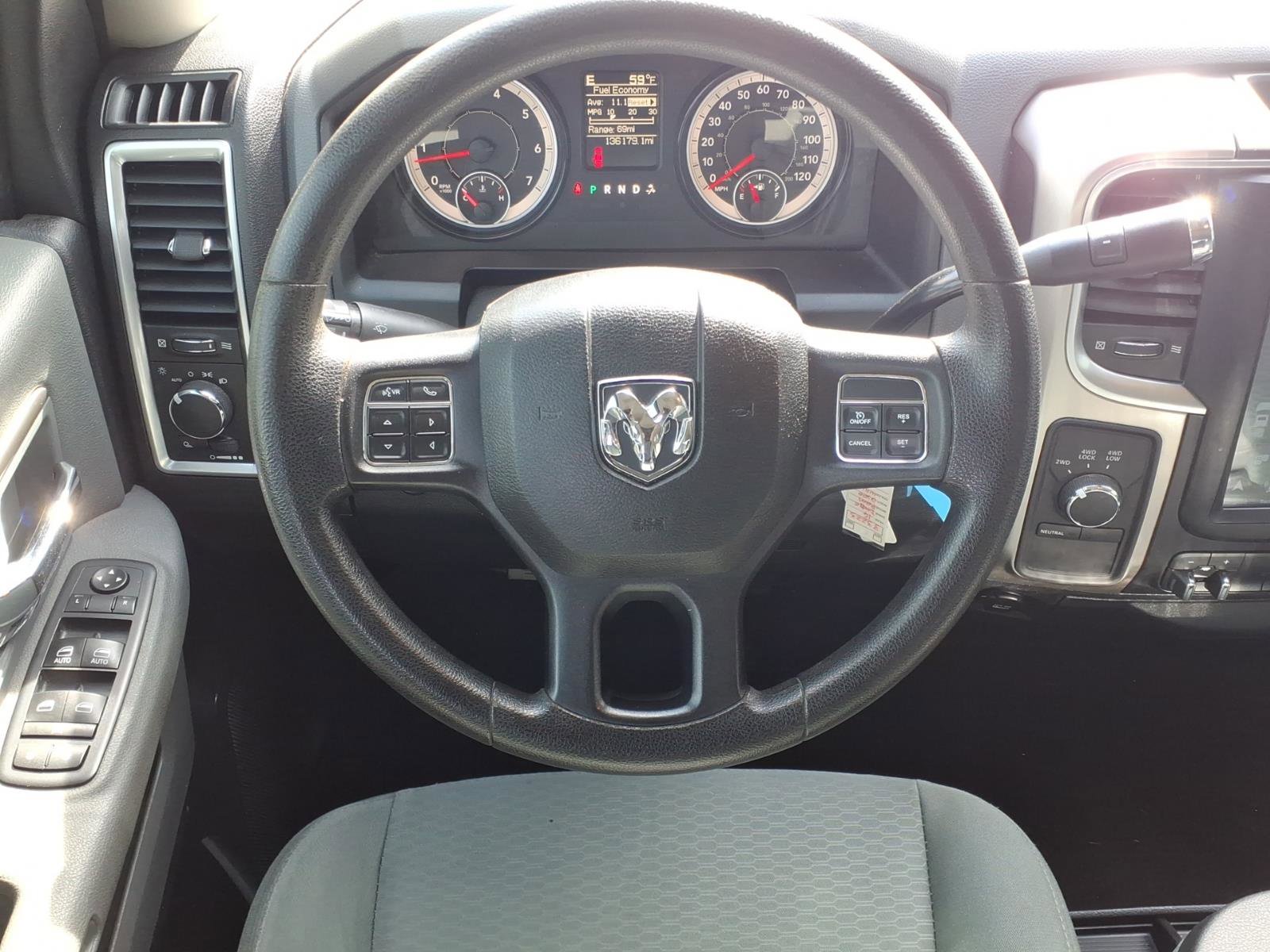 Used 2016 RAM 2500 SLT AWD/4WD image 7