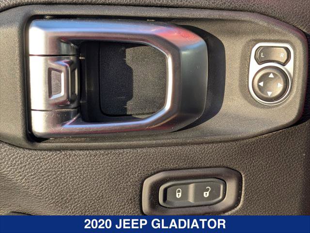 Used 2020 Jeep Gladiator Overland image 11