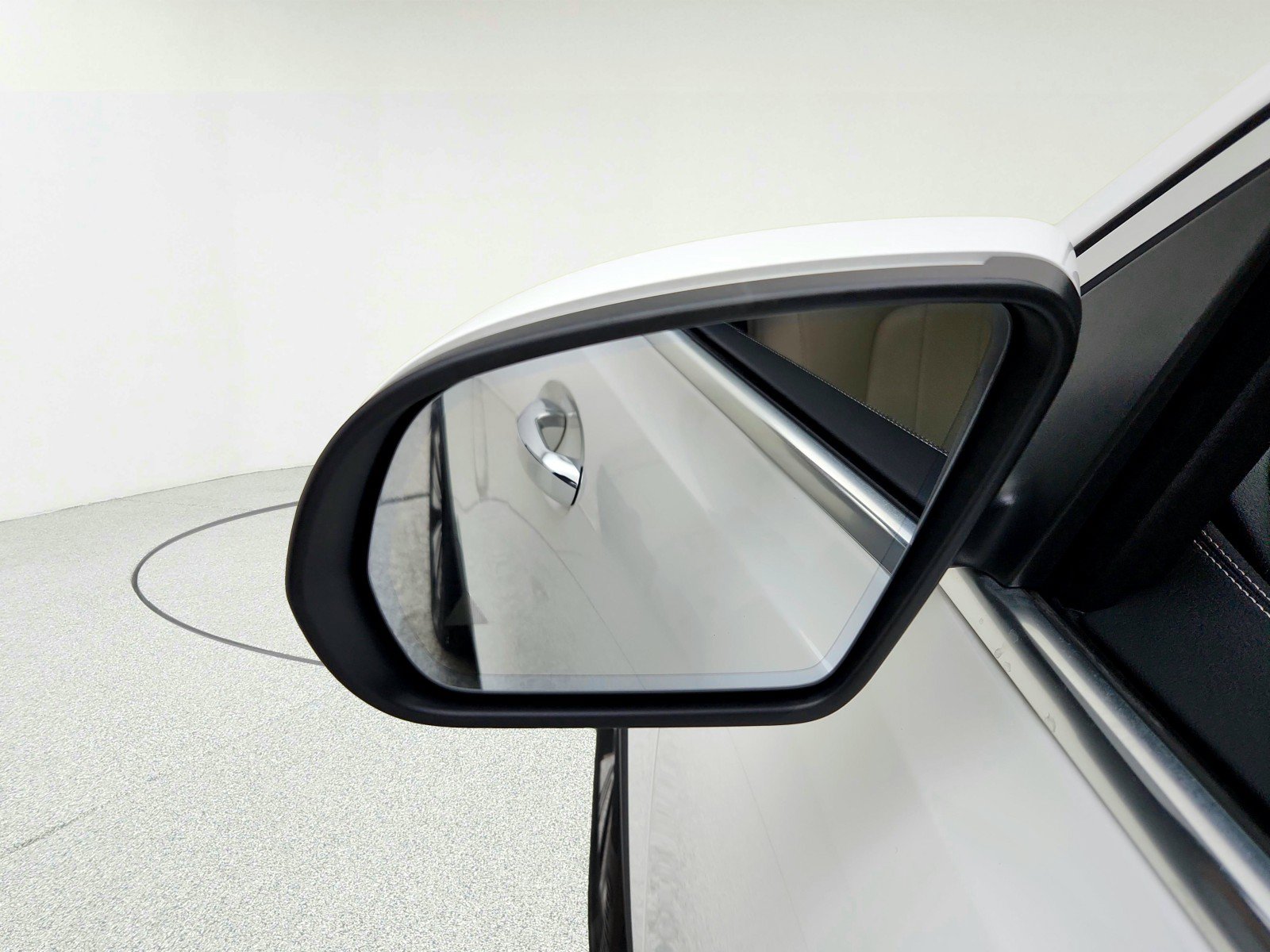Certified 2023 Mercedes-Benz EQB 300 4MATIC image 22
