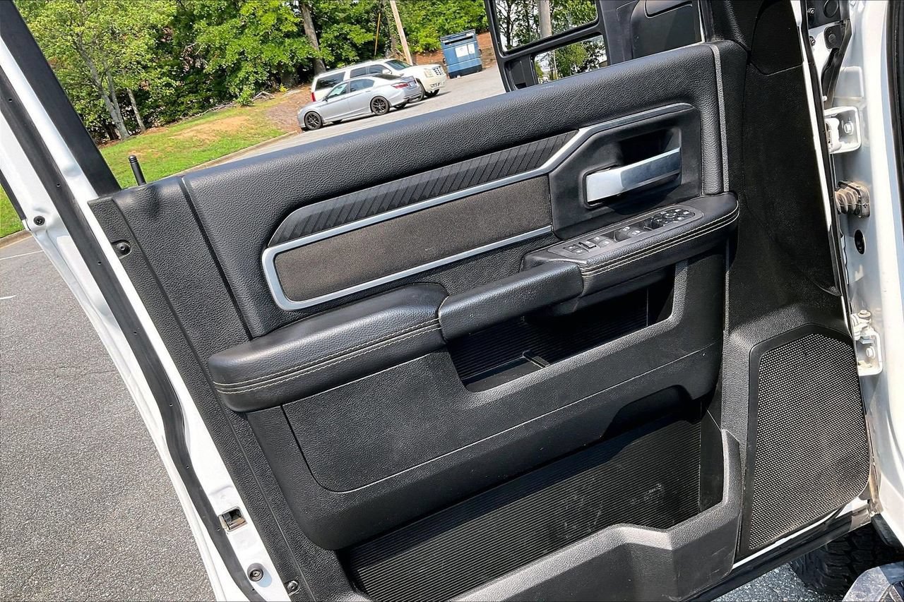 Used 2025 RAM 2500 Big Horn AWD/4WD image 27