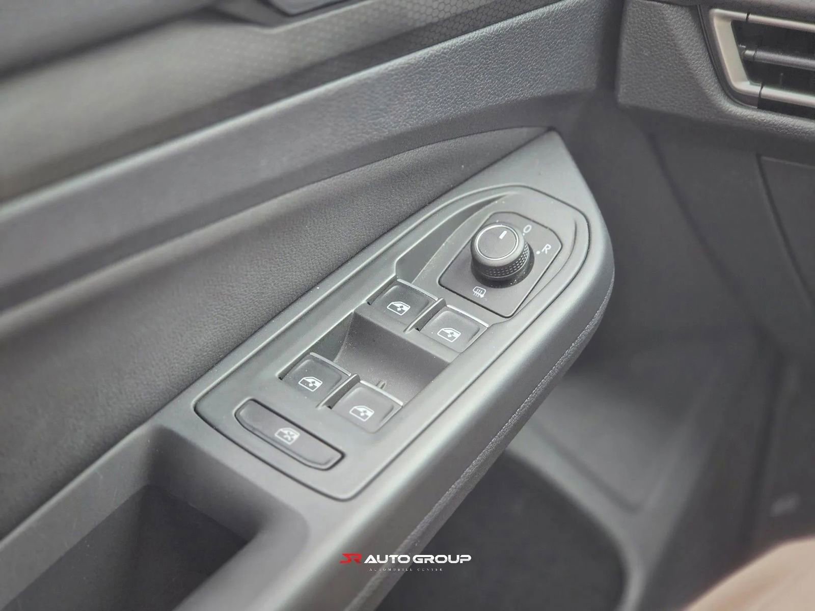 Used 2022 Volkswagen GTI Autobahn image 27