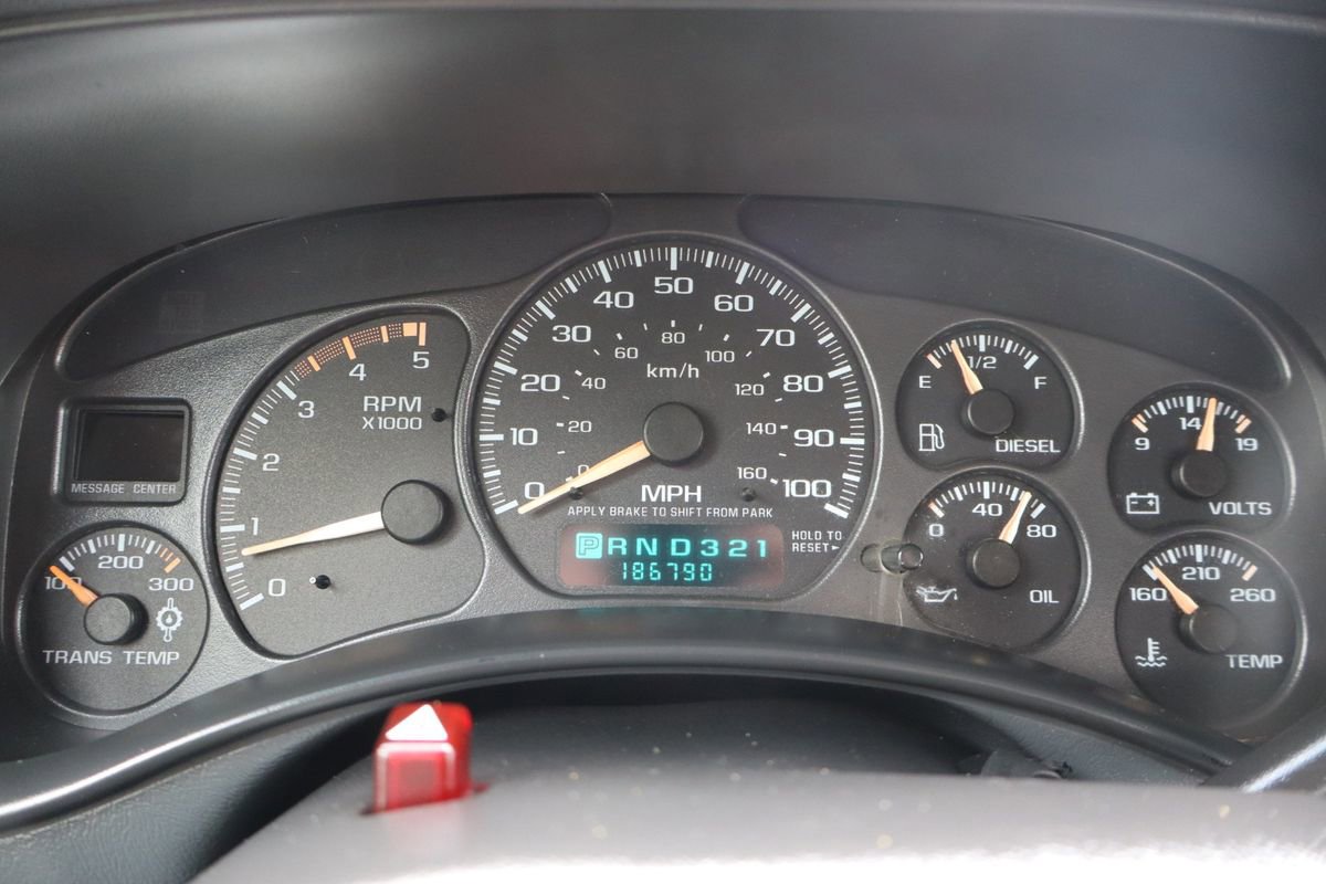 Used 2002 Chevrolet Silverado 2500 LS AWD/4WD image 31