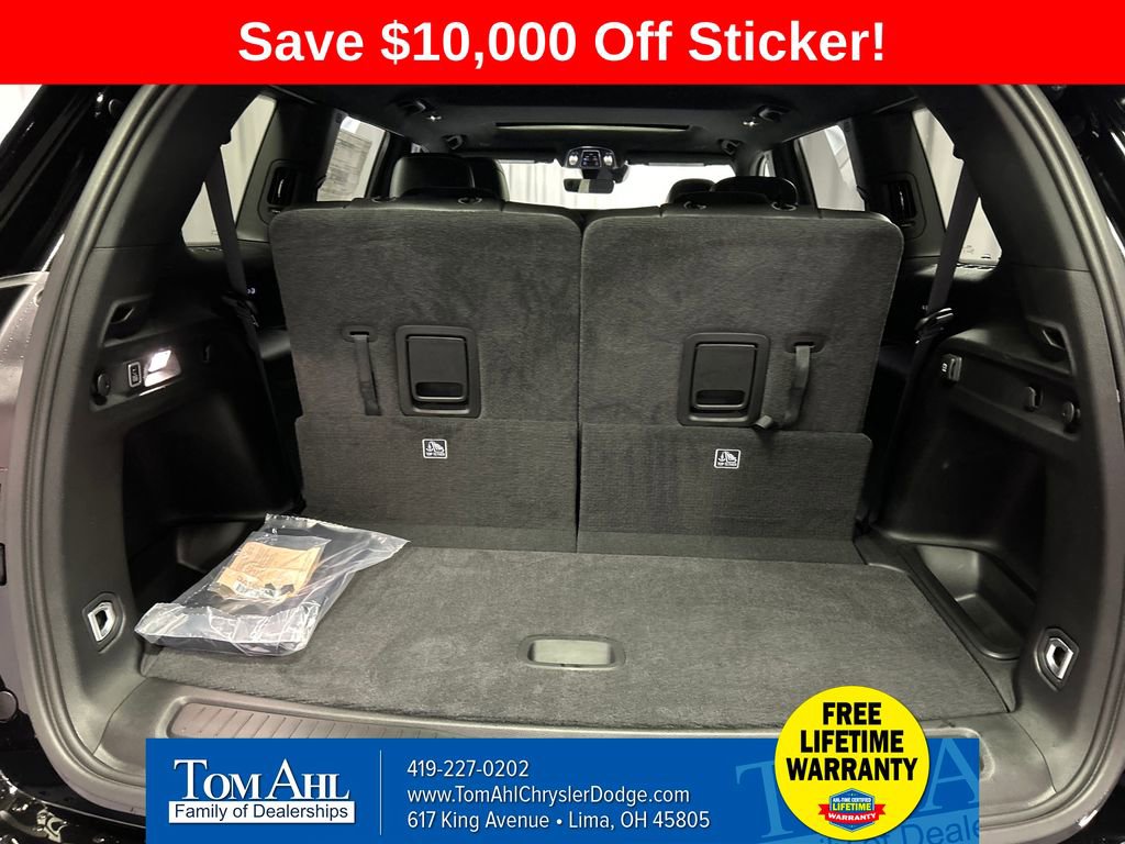 New 2025 Jeep Grand Cherokee L Altitude image 24