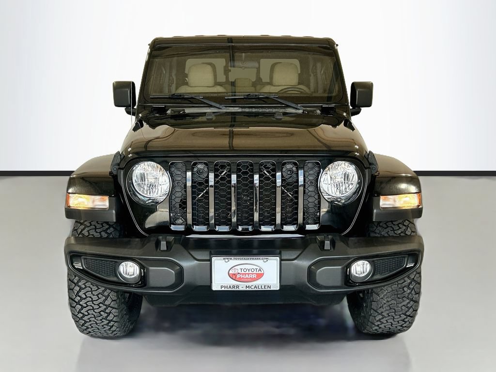 Used 2023 Jeep Gladiator Mojave AWD/4WD image 2