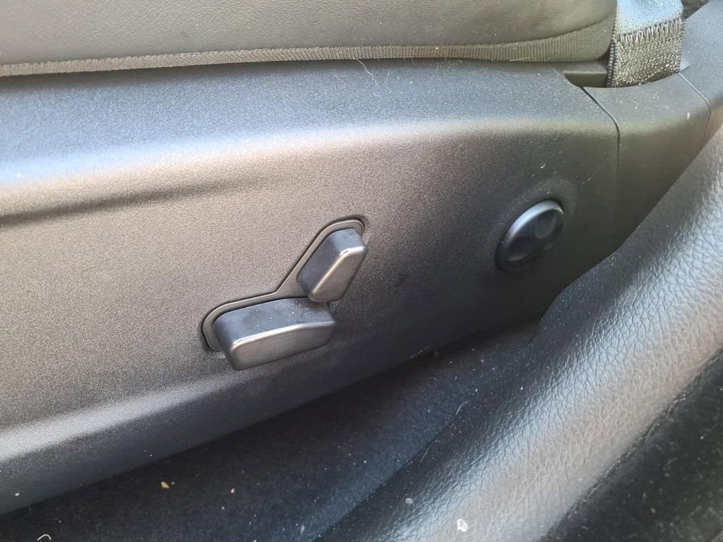 Used 2023 Dodge Charger SRT Hellcat image 27