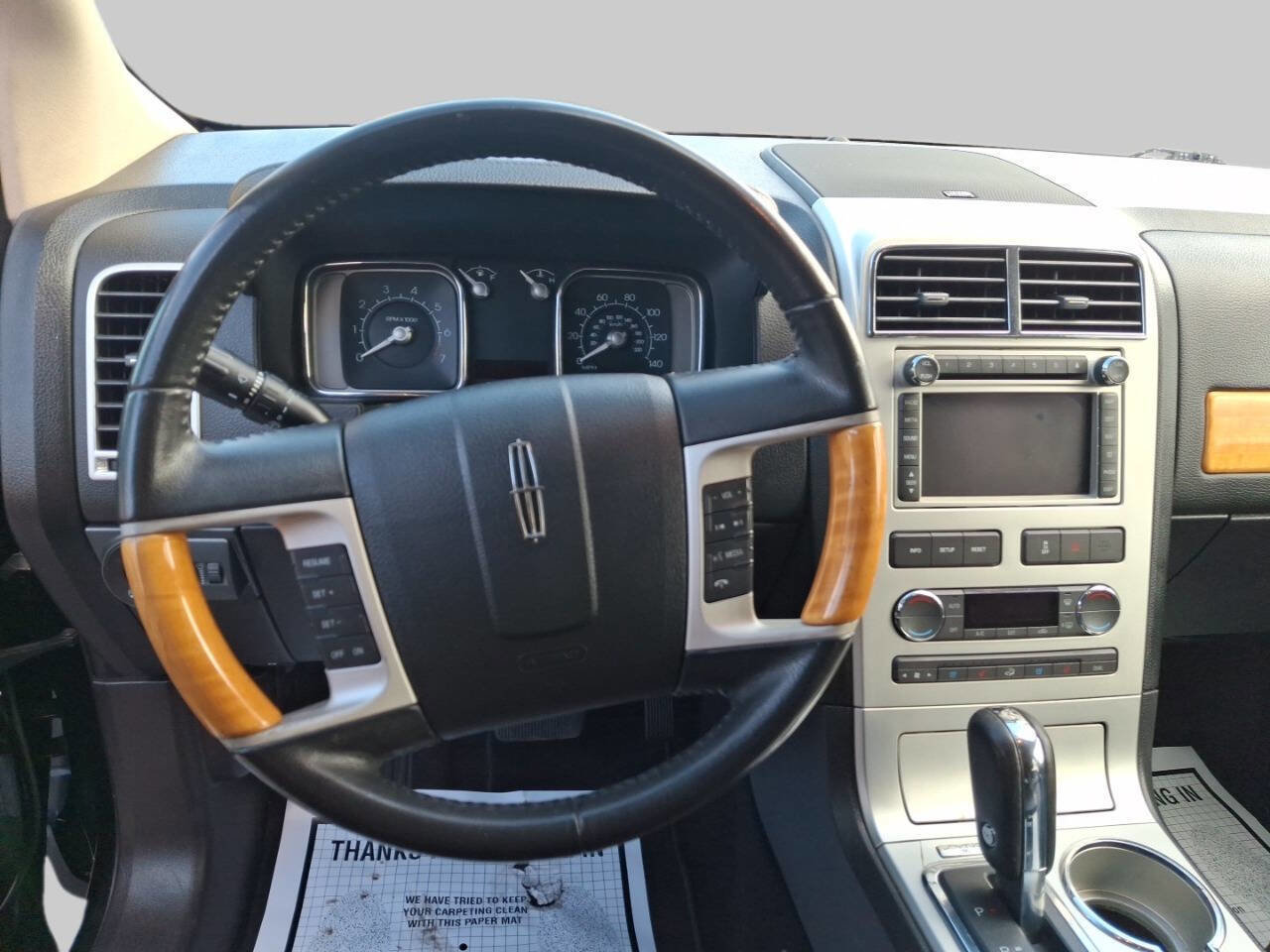Used 2010 Lincoln MKX 2WD image 15