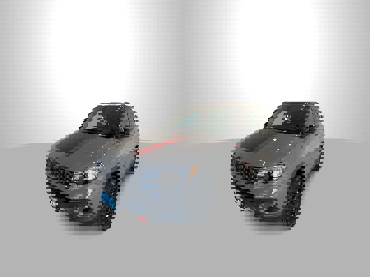 Used 2023 Jeep Compass Trailhawk image 4