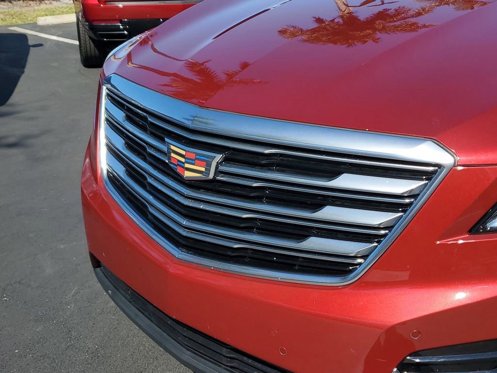 Used 2017 Cadillac XT5 Premium Luxury w/ Driver Assist Package image 9