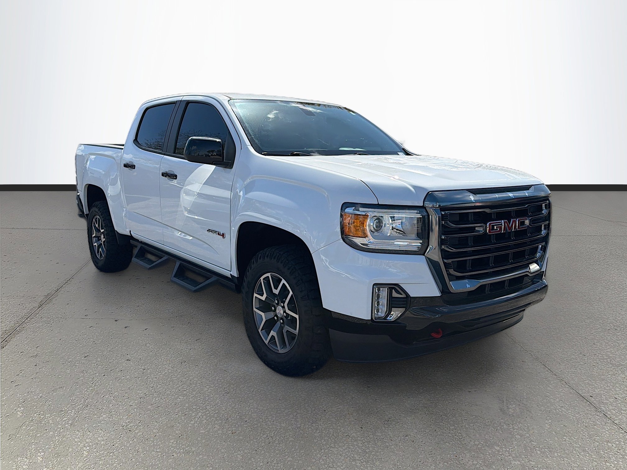 Used 2022 GMC Canyon AT4 w/ Trailering Package image 1