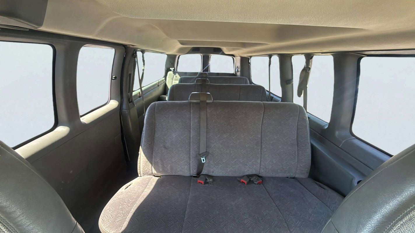 Used 2019 Chevrolet Express 3500 LS w/ Chrome Appearance Package RWD image 15