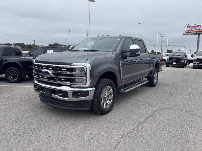 Used 2024 Ford F350 Lariat w/ Chrome Package image 8