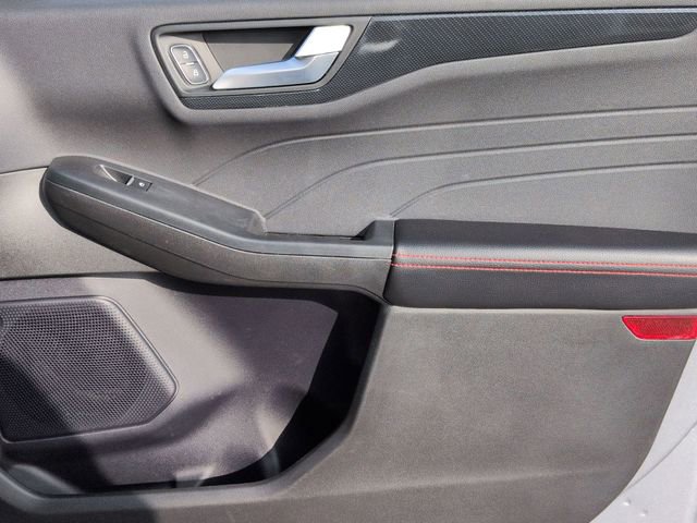 Used 2024 Ford Escape ST-Line w/ Tech Pack #1 image 31