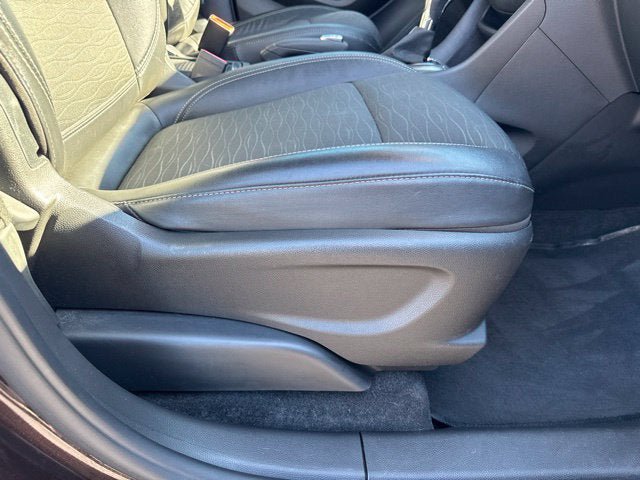 Used 2016 Buick Encore Convenience AWD/4WD image 30
