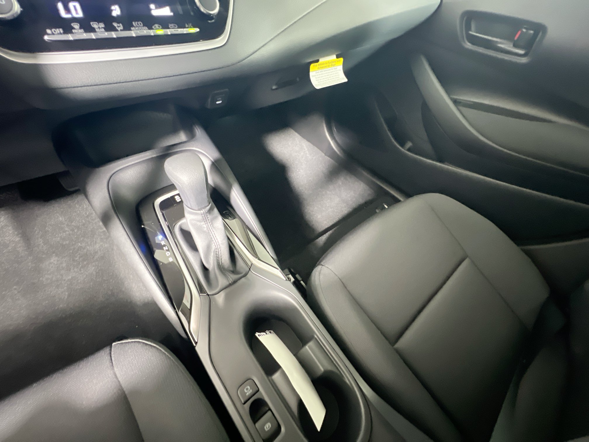 New 2027 Toyota Corolla LE FWD image 24